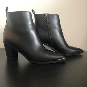 Acne Loma black boots size 39